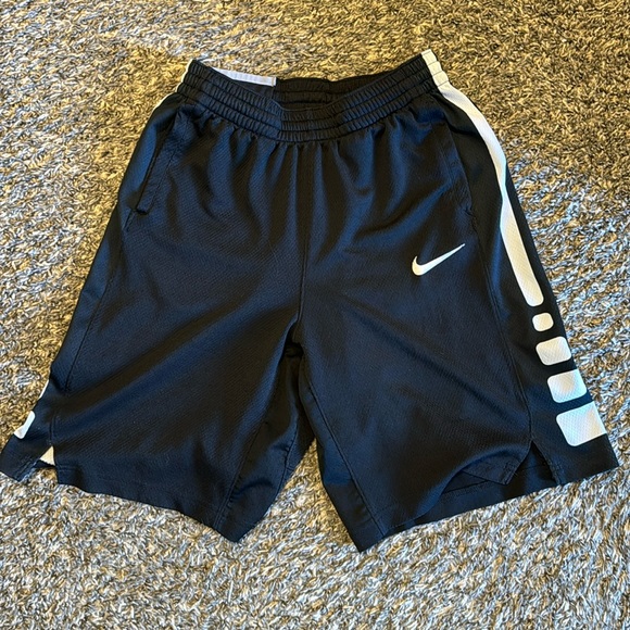 Nike Other - Nike elite dri-fit shorts youth XL